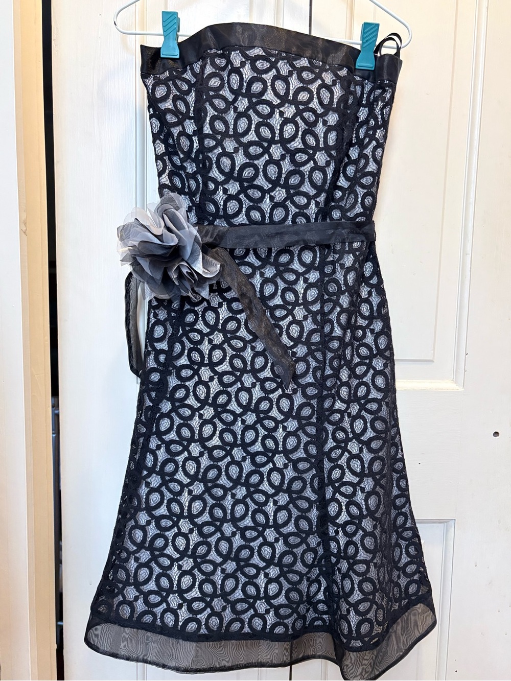 White House Black Market Black and White Lace Overlay Dress with Flower Sash NWT